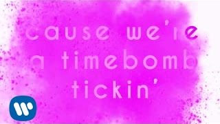 Watch INDYANA & YASMIN - Volcano (Official Lyric Video) Video