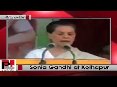 Watch Sonia Gandhi addresses Congress election rally at Kolhapur Video