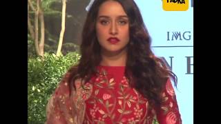 Watch Shraddha Kapoor looks sensational as she turns showstopper for Rahul Mishra at LFW Video