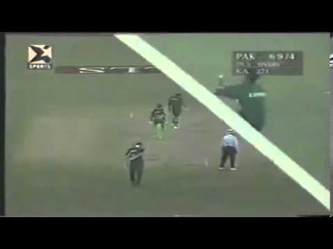 Watch Inzamam ul Haq vs Allan Donald - Cricket Classic Video Video