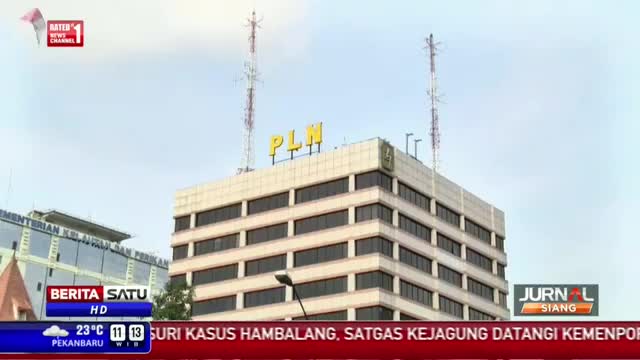 Watch Kejaksaan Tetapkan 10 Tersangka Korupsi Proyek Gardu Induk Video