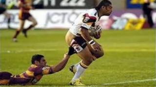 Watch Momen Lucu Olahraga yang bikin nyengir Video