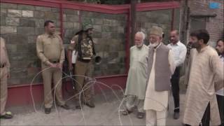 Watch Geelani detained as police foil his proposed march towards martyrs graveyard in Srinagar Video
