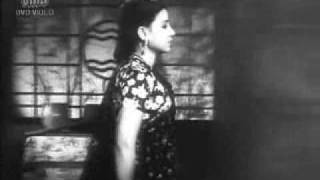 Watch Lo Jee Sun lo Tumse Kehte Hain - Sunhere Din (1949) - Surinder Kaur & Mukesh - {Old Is Gold} Video