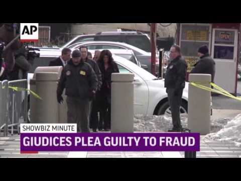 Watch ShowBiz Minute- Bieber, Giudice, O'Brien News Video Video