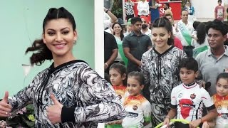 Watch Urvashi Rautela At Roller Skating & Hoola Hoop Event Video
