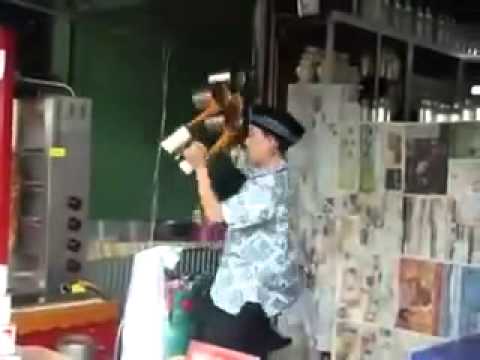 Watch whatsapp videos amazing tea maker Video