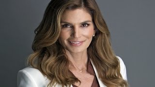 Watch Cindy Crawford Talks Selfies and Tequila Video