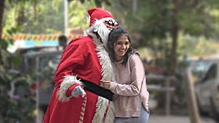 Watch Santa Giving Hugs to Strangers and Sharing Love this Christmas 2017 | TamashaBera Video