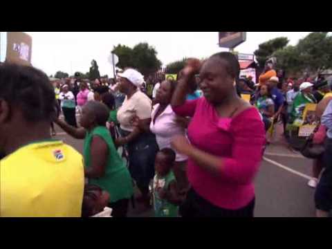 Watch South Africans Gather to Pay Respects to Mandela News Video Video