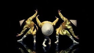 Watch DANCING STRA HATS | JAPAN ACT | FUNNY DANCE Video