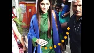 Watch Kareena Kapoor Khan plays a joke on Sonam Kapoor Video