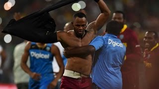 Watch World T20- Marlon Samuels Takes Pot-Shot at Shane Warne Post West Indies' Record Triumph - Sports News Video Video
