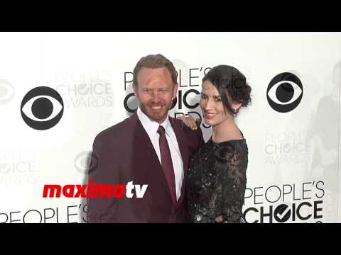 Watch Ian Ziering People's Choice Awards 2014 - Red Carpet Arrivals Video