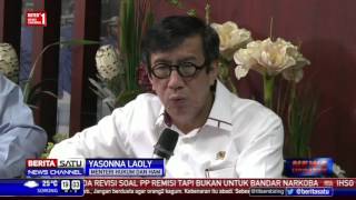 Watch Menkumham Sahkan Pengurus Golkar Hasil Rekonsiliasi Video