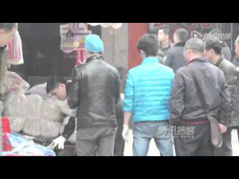 Watch Raw- Knife Fight in China Market Leaves 6 Dead News Video Video
