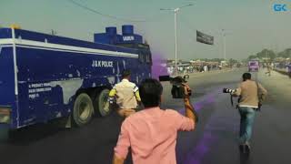 Watch Police use water cannons against protesting traders in Srinagar Video