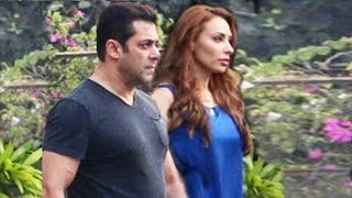 Watch Salman Khan & Girlfriend Iulia Spotted Together At Arpita Khan's Christmas PARTY 2016 Video