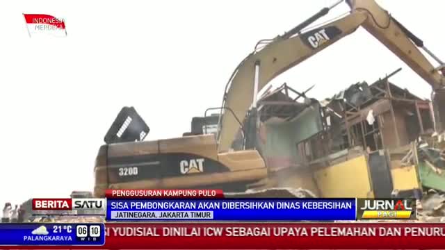 Watch Dinas Kebersihan Bersihkan Puing-puing Sisa Pembongkaran Video