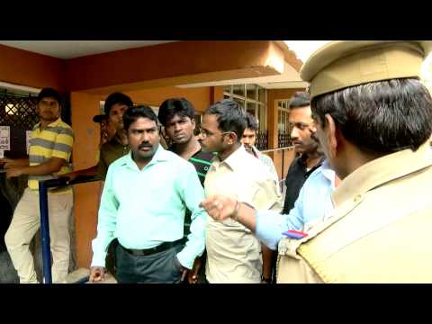 Watch Uttama Villain Show Got Canceled Across India - Angry Fans Entered into an Argument with Theaters Video
