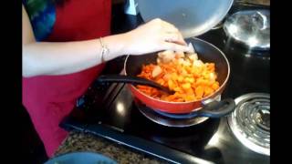 Watch Aloo Gajar Matar recipe- Indian vegetarian recipe Video