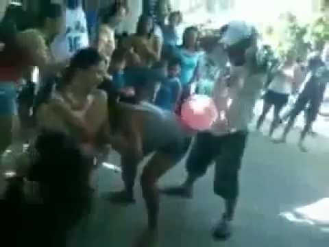 Watch whatsapp video ass ballon game Video