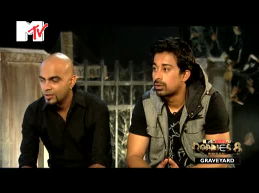Watch Graveyard 8 -Suraj Ranvijay Raghu (Episode 32) MTV Roadies Season 8  Video