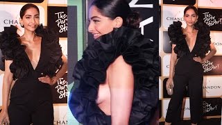 Watch Sonam Kapoor In An Uncomfortable Outfit For Chandon's Bash - Embarrassing Moment Video