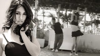 Watch Disha Patani Looks SUPER HOT In New Dance Video Video