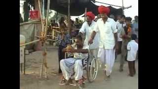 Watch Baba Trilok Bharti Ji - Do Kanda Do Roti Video