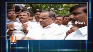 Watch Mudragada Padmanabham Protest After Police Stops His Padayatra | Kirlampudi | iNews Video