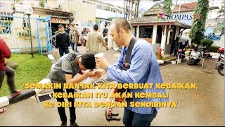 Watch Fajar: Menjilat Jari - (SUPER Stand Up Seru eps 210) Video