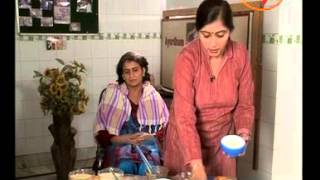 Watch 5 Home Made Packs for Healthy Hair - Apka Beauty Parlour - Dr. Geetanjali Arora (Ayurveda Expert) Video
