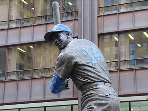 Watch Ernie Banks Statue Moved Downtown for Tribute News Video Video