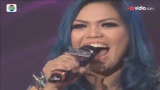 Watch Weni, Pontianak - Satukan Cinta (D'Academy Konser Final Top 4) Video