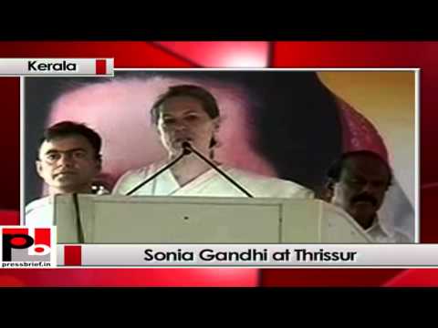 Watch Sonia Gandhi addresses Congress election rally in Thrissur, Kerala Video