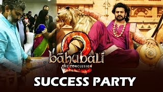 Watch SS Rajamouli CELEBRATES Baahubali 2 Success In London Video