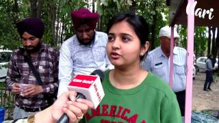 Watch MBA girl opts 'Maa Ka Pyaar' as food cart career Video