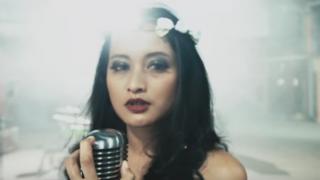 Watch Endank Soekamti Ft. Naif - Benci Untuk Mencinta - Official Video Video