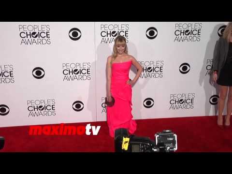 Watch Melissa Rauch People's Choice Awards 2014 - Red Carpet Arrivals Video