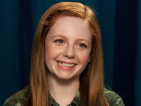 Watch Young Poison Ivy Plants Seeds on 'Gotham' News Video Video