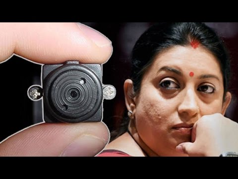 Watch OMG! Smriti Irani Spots HIDDEN Camera In Trial Room | LehrenTV Video