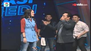 Watch Situasi Komedi - Luna Maya si Penipu (Stand Up Comedy Club) Video