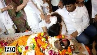 Watch Ravindra Jain Cremation | Bollywood Stars MISSING Video