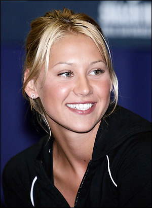 Free Download anna-kournikova-black-dress 451 Wallpaper HD FREE (Download 451 HD wallpaper FREE)
