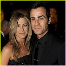 Download Leaked: Jennifer Aniston - Engaged to Justin Theroux! Wallpaper HD FREE