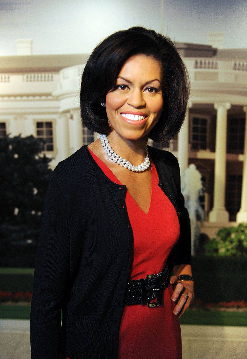 Free Download Michelle Obama Is Portrayed In Wax At The Museum 451 Wallpaper HD FREE (Download 451 HD wallpaper FREE)