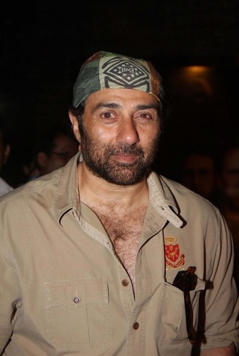 Free Download Sunny Deol - Singh Saab The Great Picture 1054 Wallpaper HD FREE (Download 1054 HD wallpaper FREE)