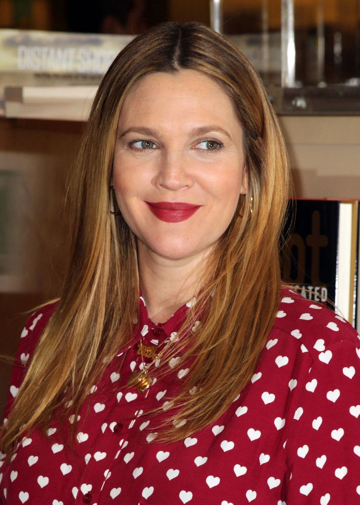 Free Download Drew Barrymore's caramel strands and burgundy lips. 184 Wallpaper HD FREE (Download 184 HD wallpaper FREE)
