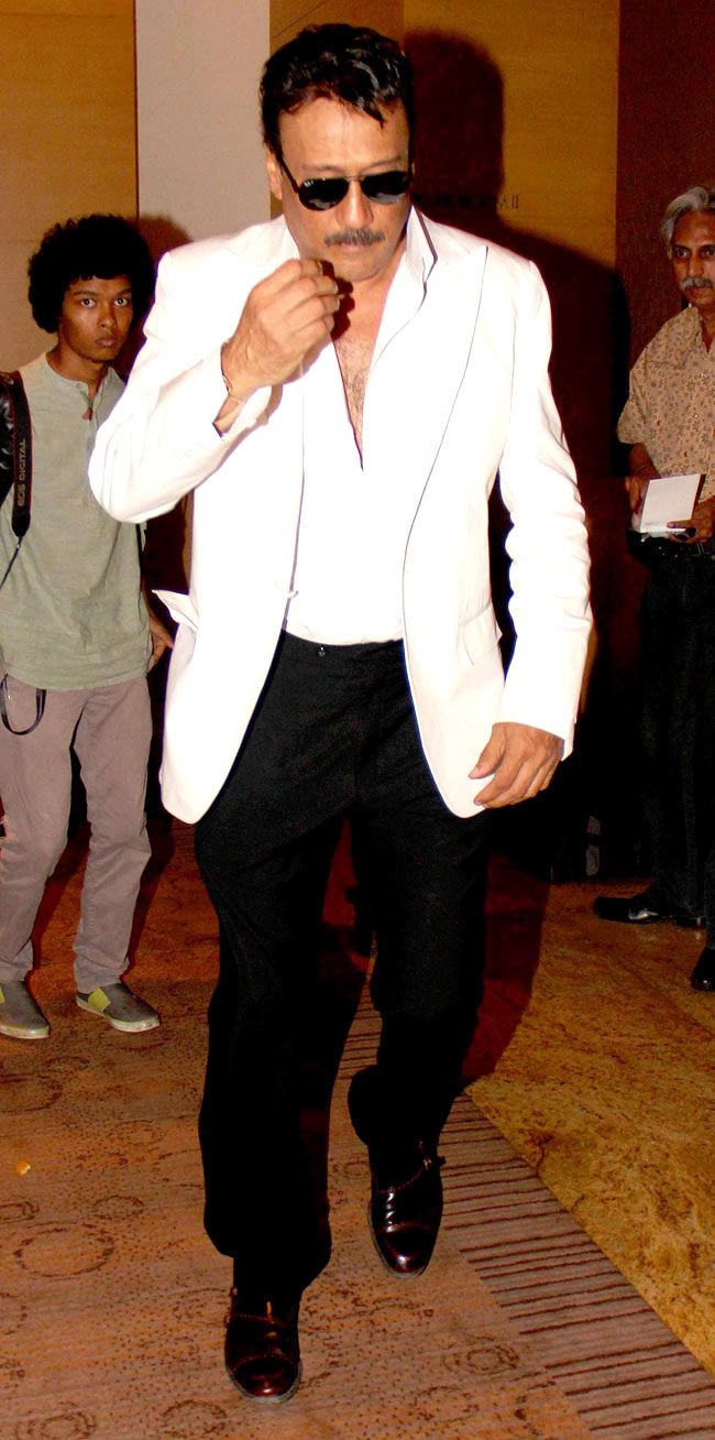 Free Download Jackie Shroff on Day 3 of the Lakme Fashion Week 2014 197 Wallpaper HD FREE (Download 197 HD wallpaper FREE)